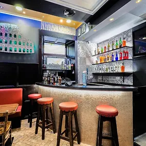 Hostel Alessandro Palace & Bar, Rome